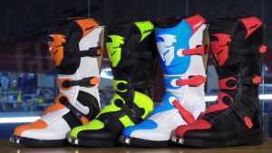 buying dirt bike boots