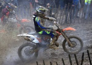 why your dirt bike bogs