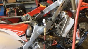 Signs of Low Dirt Bike Compression